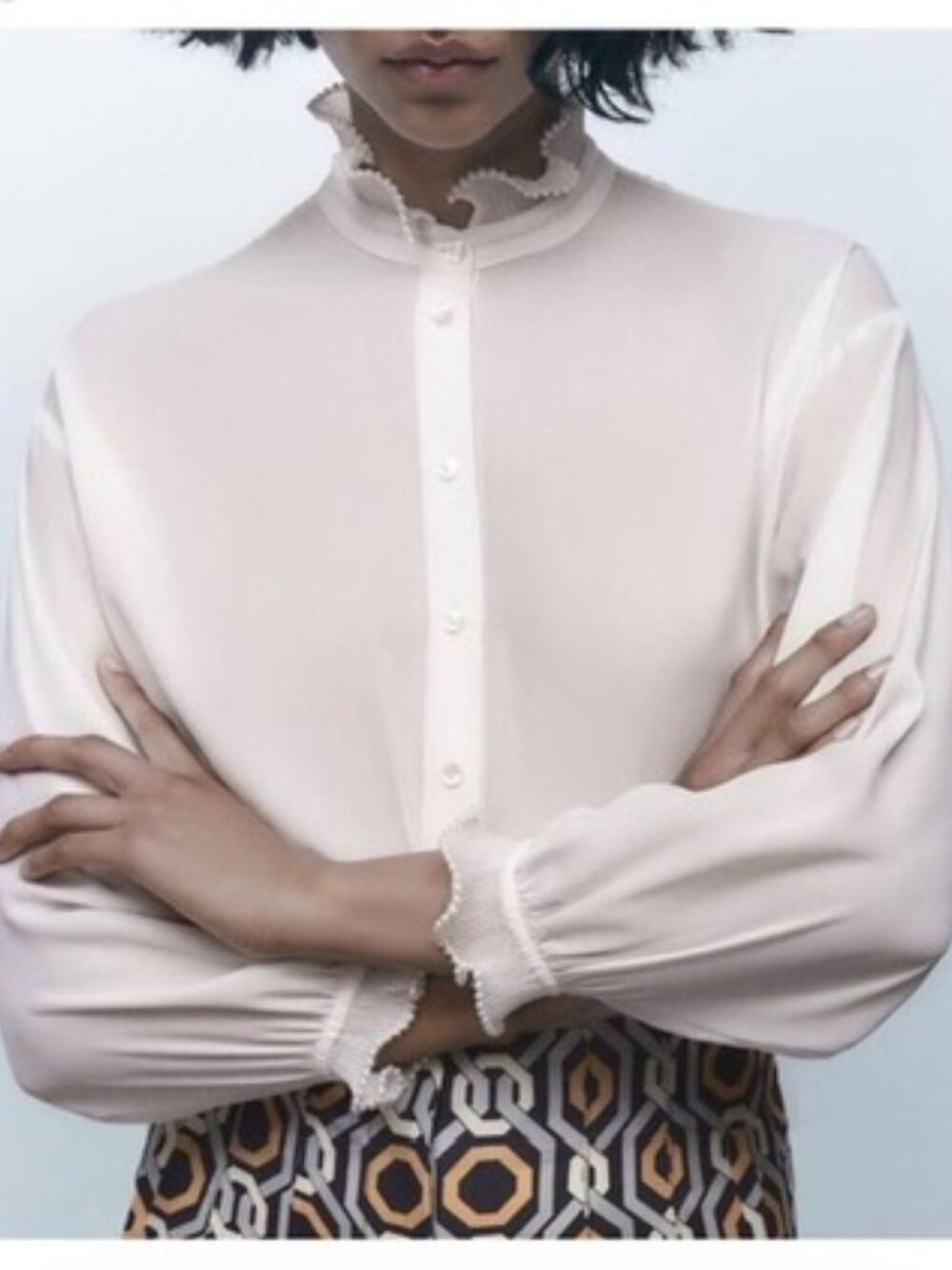 Zara White Ruffled Collar Pearl Trim Chiffon Button-Down Blouse Size Small